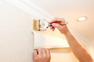 Pose de papier peint à Ambonnay — revêtements muraux et toiles de verre